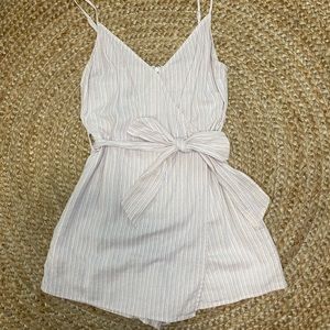 Gianni Bini romper/wrap dress